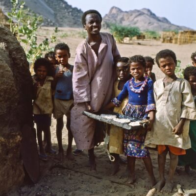 Zu einem Ofen umgebauten Termitenhügel – Sudan, Kassala – Mai 1984