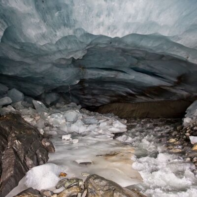 Eishöhle in Bewegung – Langgletscher – 8. Juli 2019